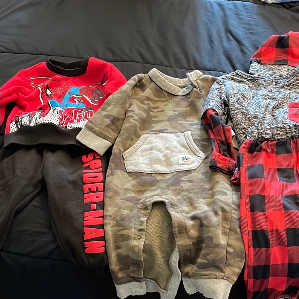 12 months 3 Outfits Set